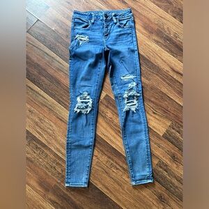 American Eagle Distressed Jegging Size 0